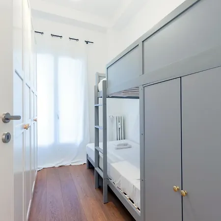 Appartement Trilocale Con Aria Condizionata E Parcheggio Privato Fronte Milaan